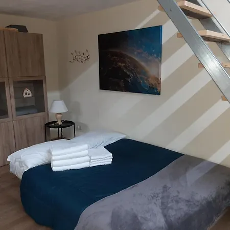Quarto em Acomodações Particulares Limorooms Nápoles